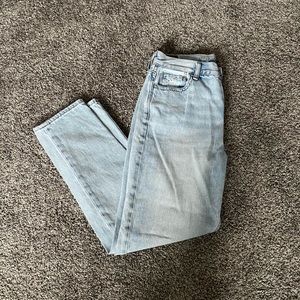 American Eagle Mom Jeans